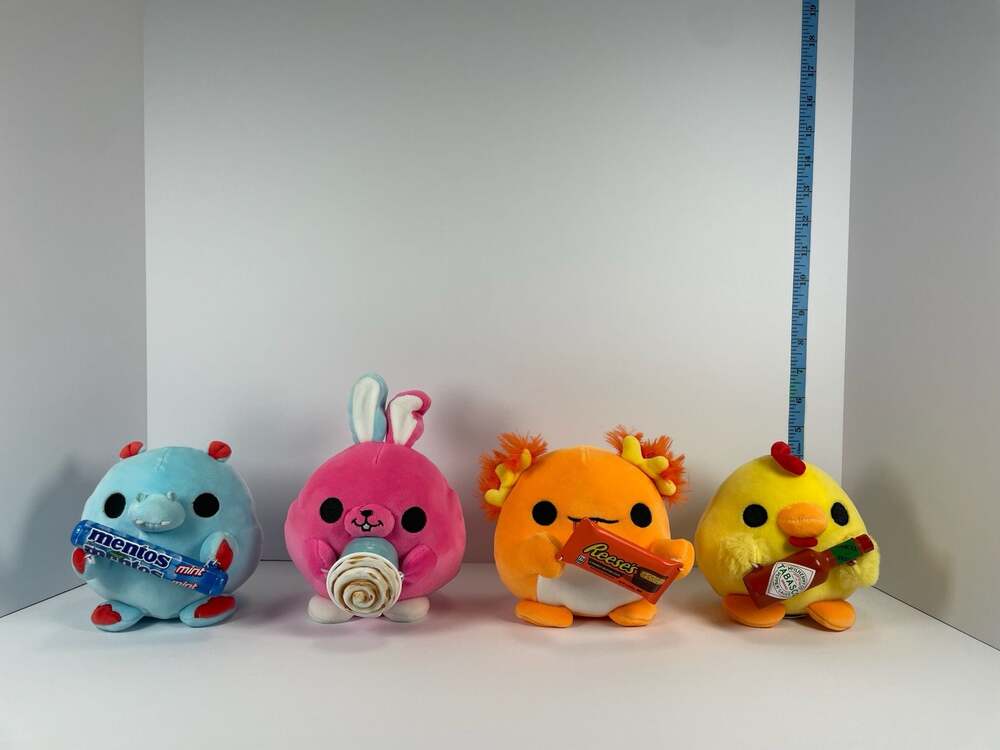 Zuru Snackles Series 1 Assorted Plush Bundle (4-Piece Set)